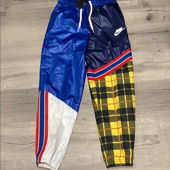 nike woven plaid track pants